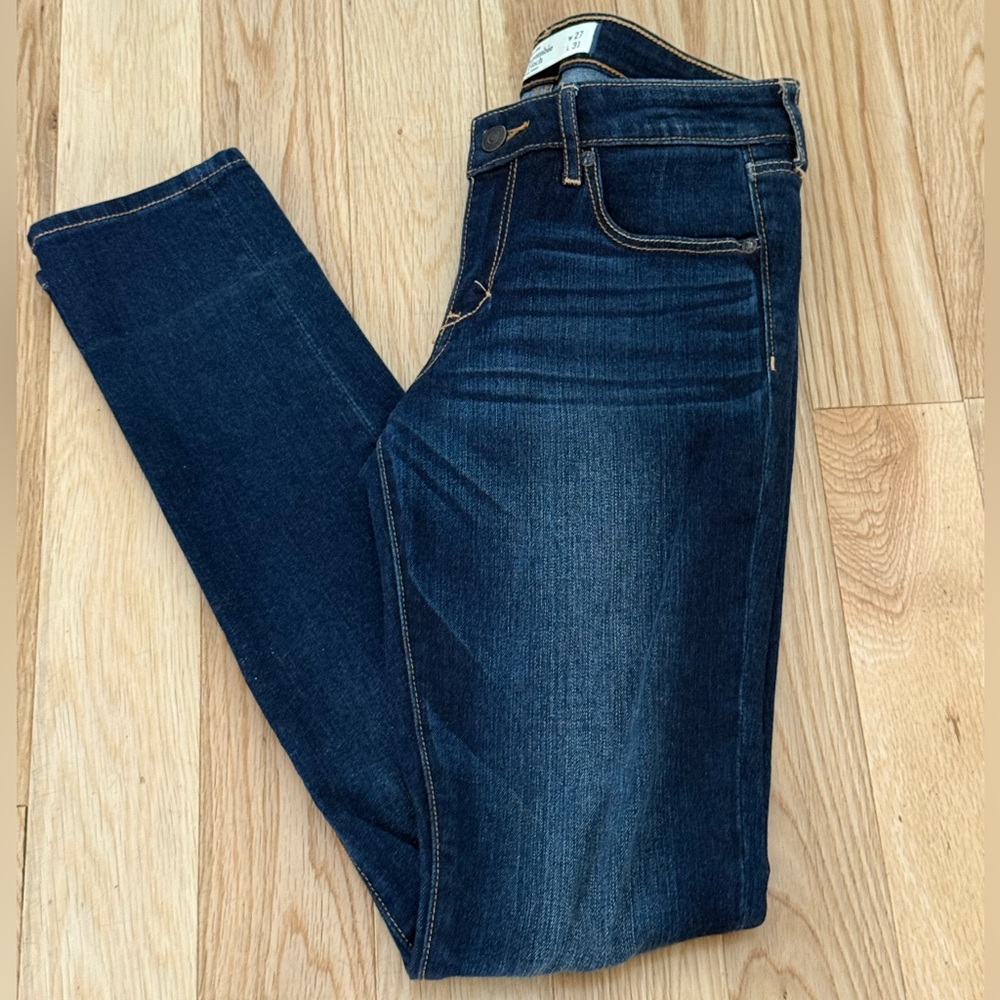 Abercrombie & Fitch Super Skinny Jeans Dark Blue Size 4R